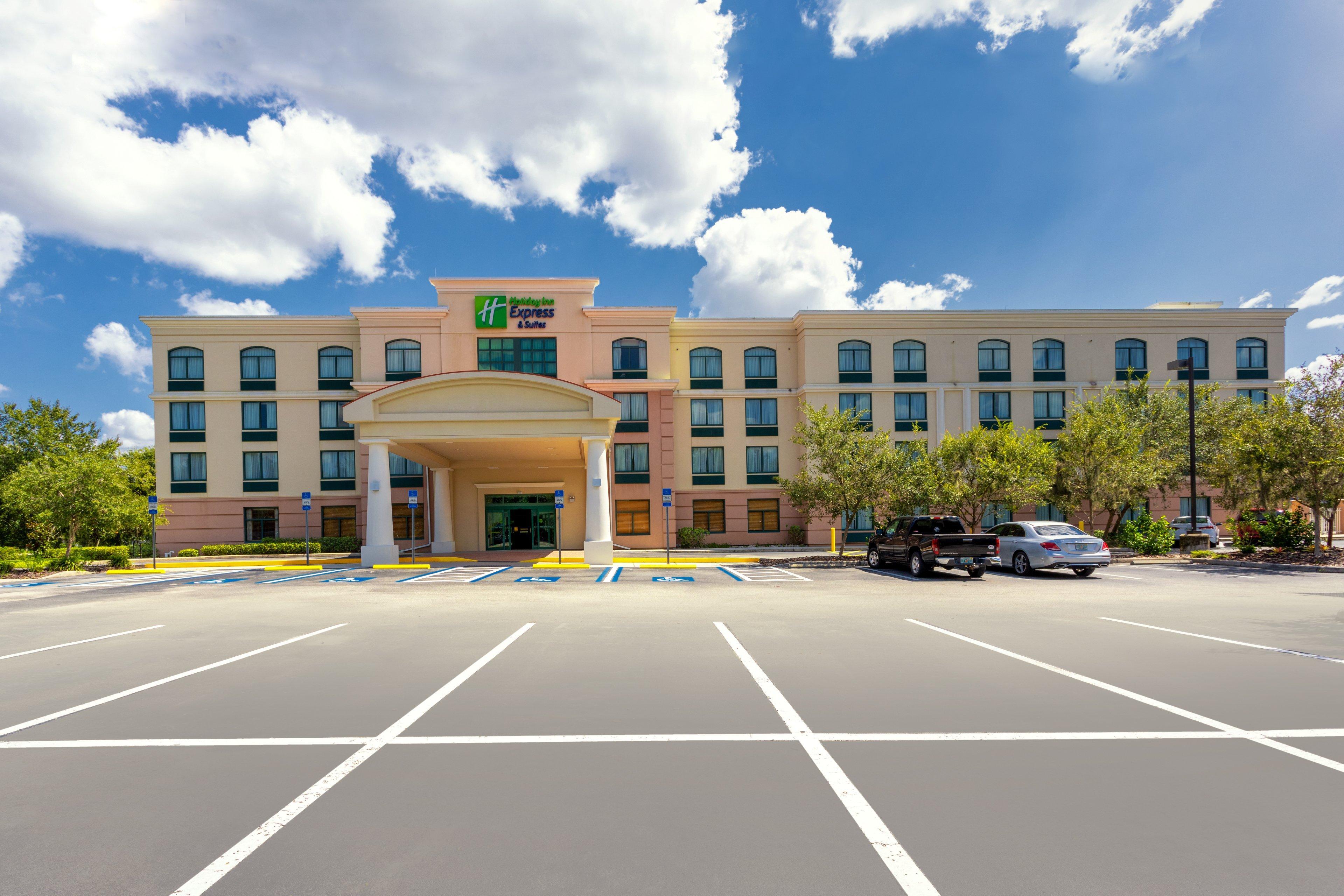 Holiday Inn Express & Suites Bradenton East-Lakewood Ranch By Ihg Bagian luar foto