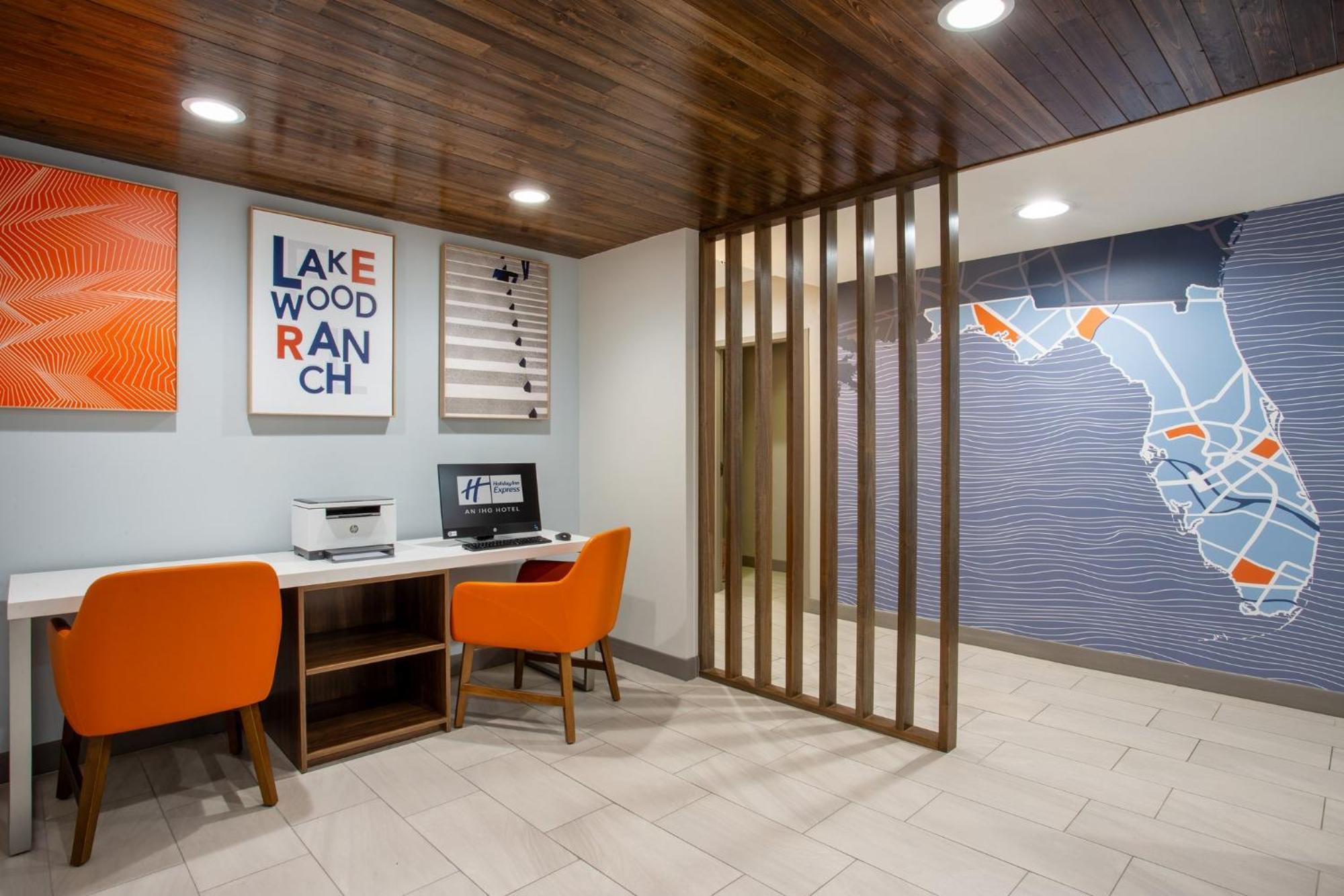 Holiday Inn Express & Suites Bradenton East-Lakewood Ranch By Ihg Bagian luar foto