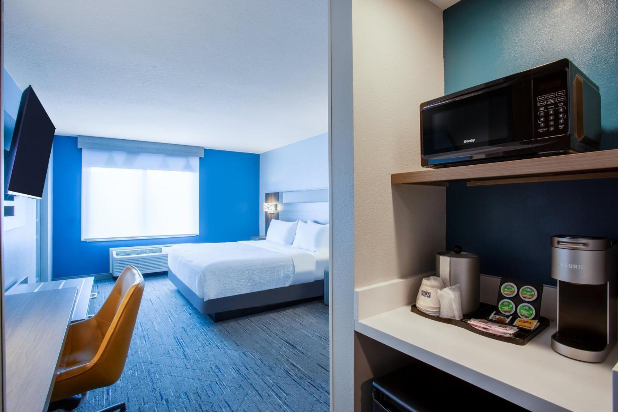 Holiday Inn Express & Suites Bradenton East-Lakewood Ranch By Ihg Bagian luar foto